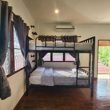 Blue Moon House - A Budget Hostel For Easy Travellers Chiang Mai Exterior foto
